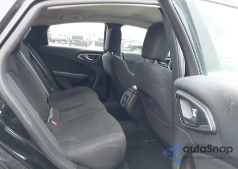 2015 Chrysler 200 Limited from USA, damaged, VIN 1C3CCCAG9FN570712